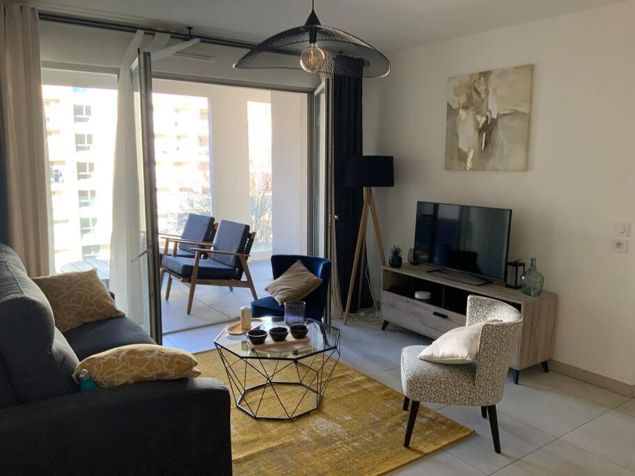 Logement Cosy Climatise Avec Parking Aix-en-Provence Zewnętrze zdjęcie